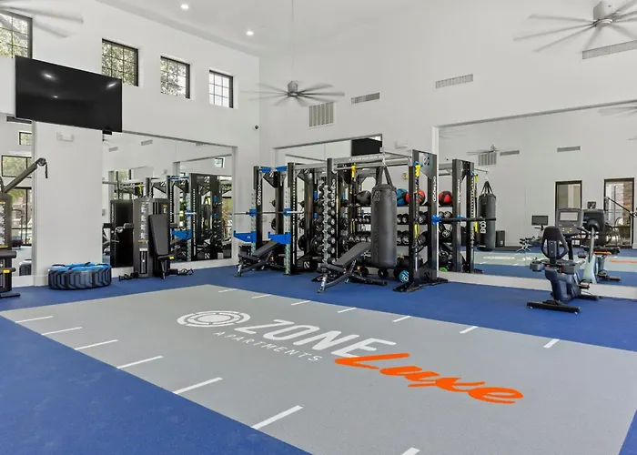 Apartment Cozysuites By The Stadium With Pool 30 Glendale