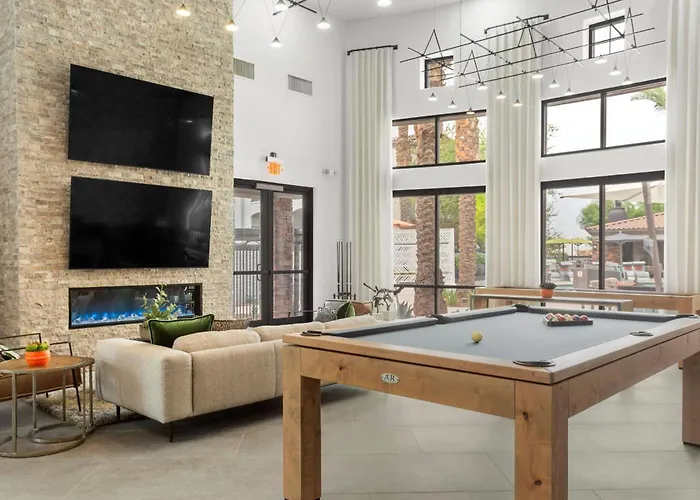 Apartment Cozysuites By The Stadium With Pool 30